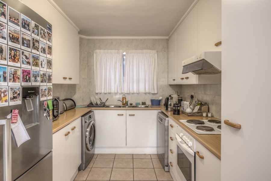 To Let 2 Bedroom Property for Rent in Summerstrand Eastern Cape